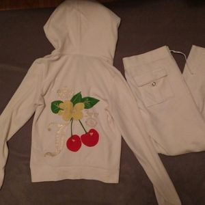 🍒 White velour tracksuit 🍒